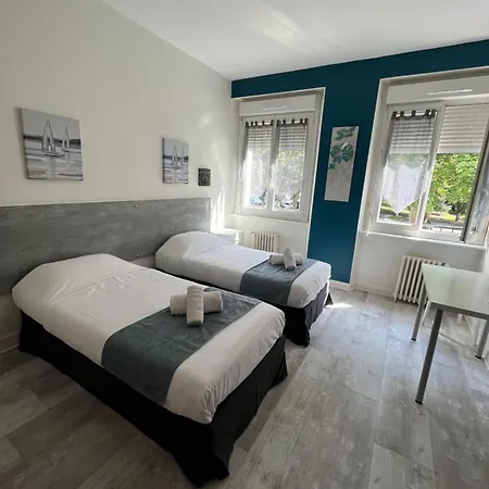 Agena Hotell 2*